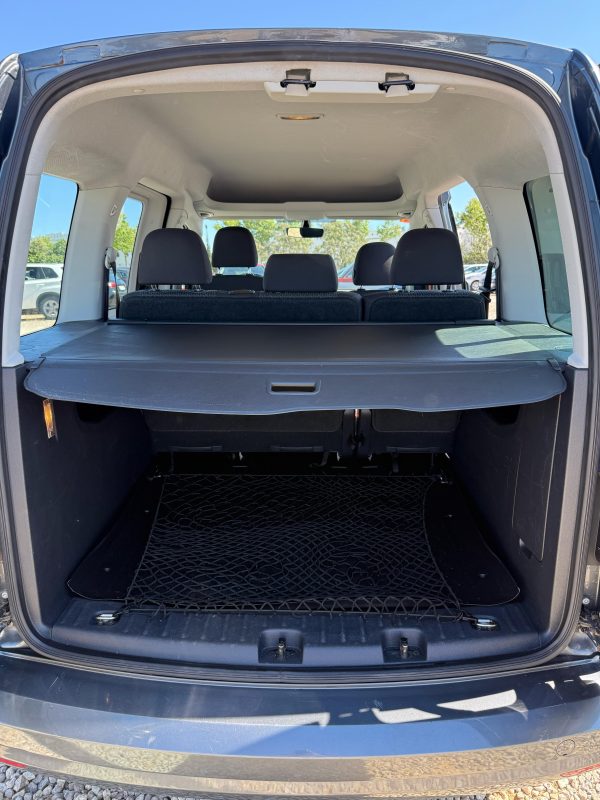 VOLKSWAGEN CADDY - Imagen 11