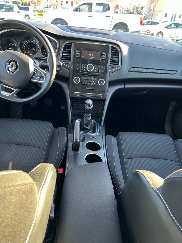 RENAULT MEGAN - Imagen 7