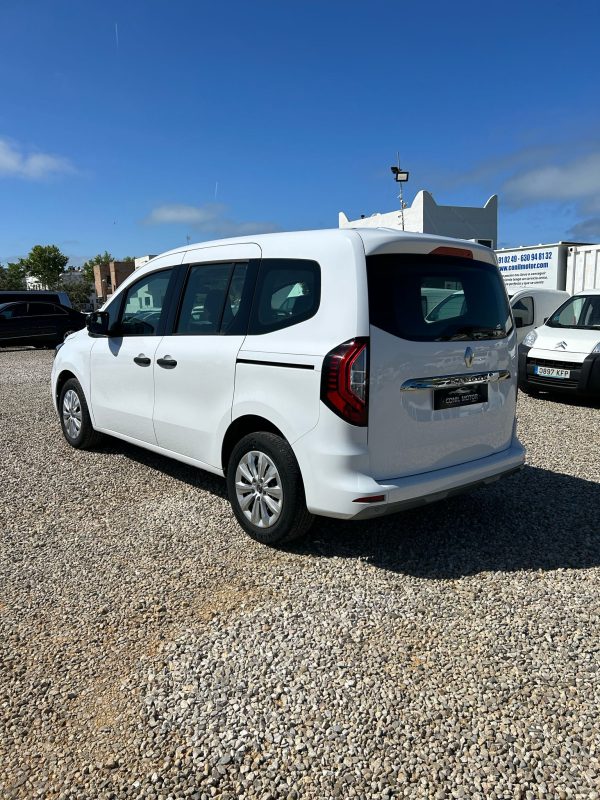 RENAULT KANGOO - Imagen 4