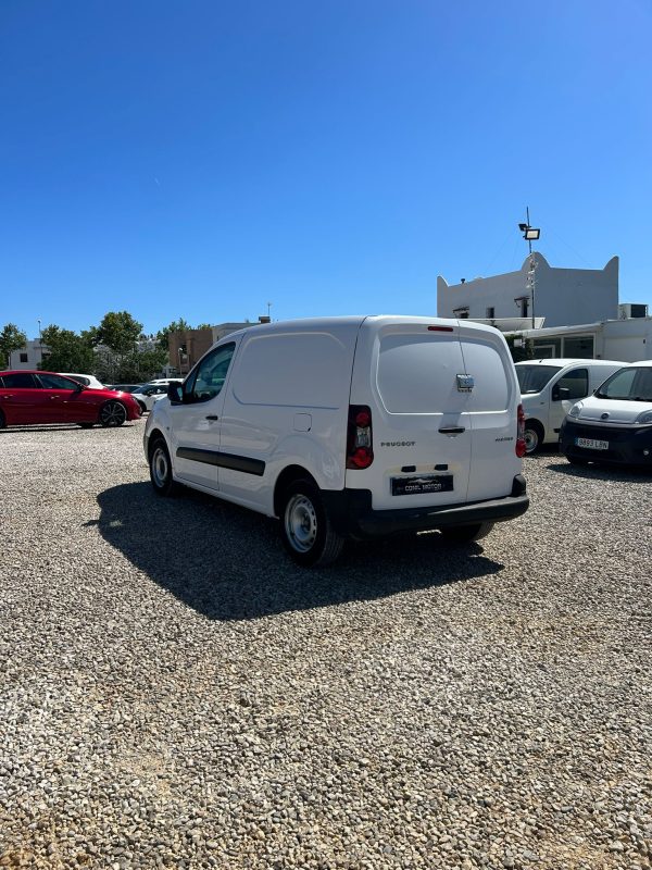 PEUGEOT PARTNER - Imagen 4