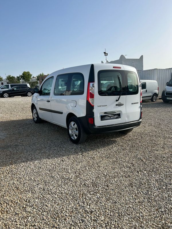 RENAULT KANGOO - Imagen 4