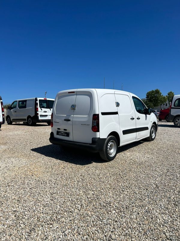 PEUGEOT PARTNER - Imagen 5