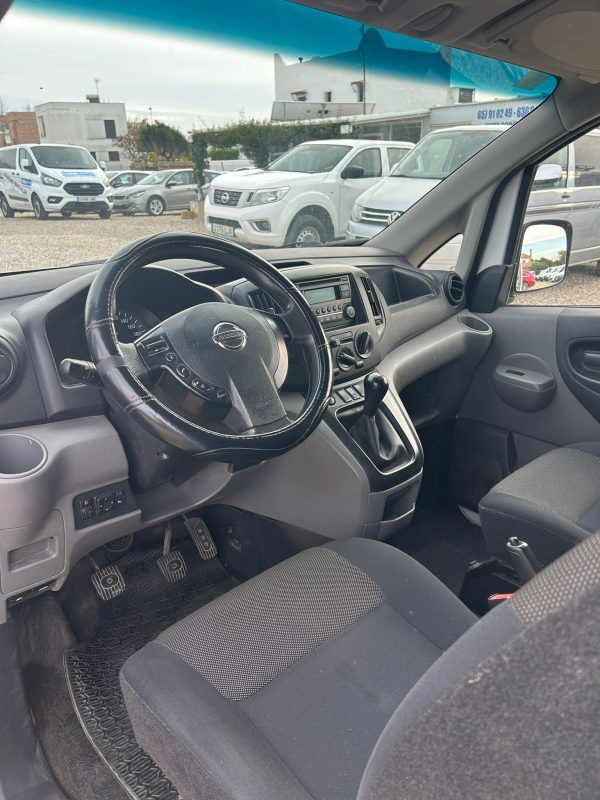 NISSAN NV 200 - Imagen 7