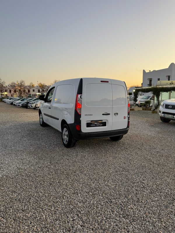 NISSAN NV 250 - Imagen 4