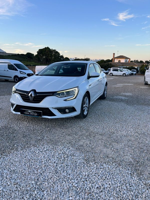 RENAULT MEGAN - Imagen 3