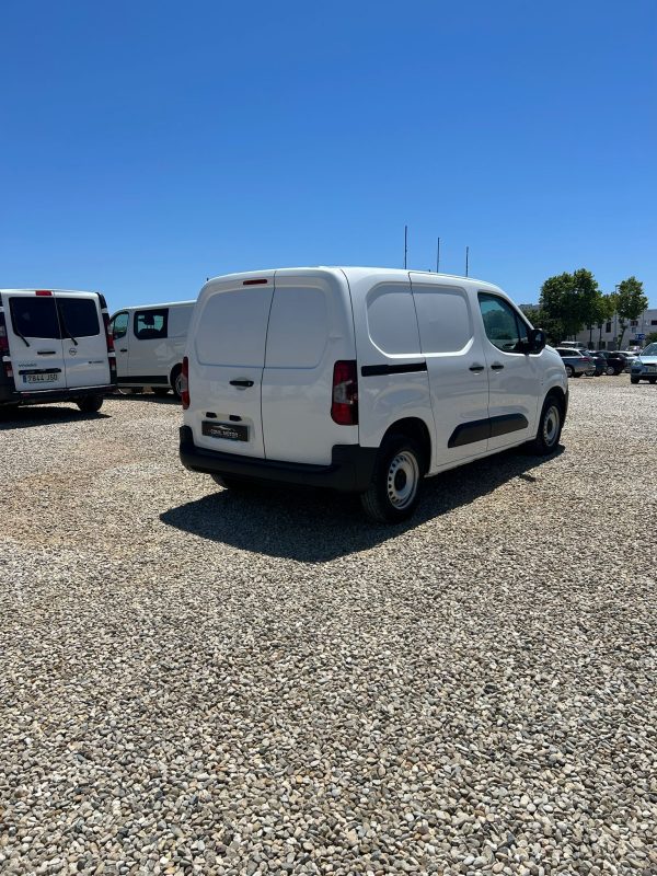 PEUGEOT PARTNER - Imagen 5