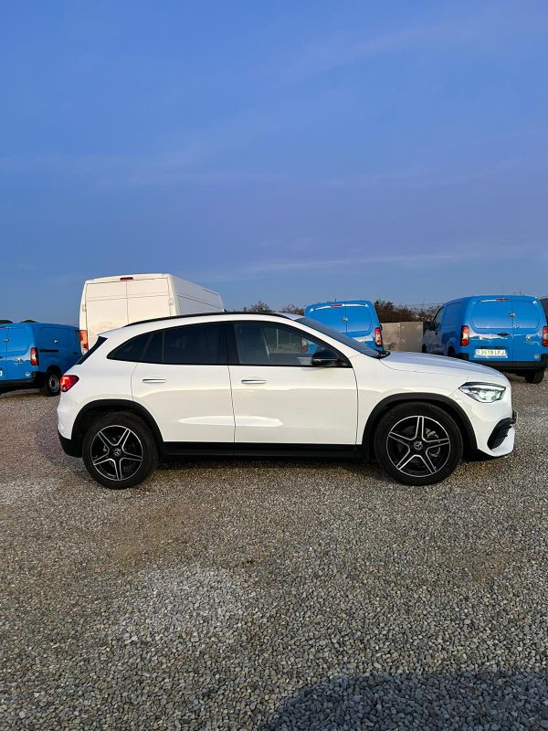 MERCEDES GLA AMG - Imagen 11