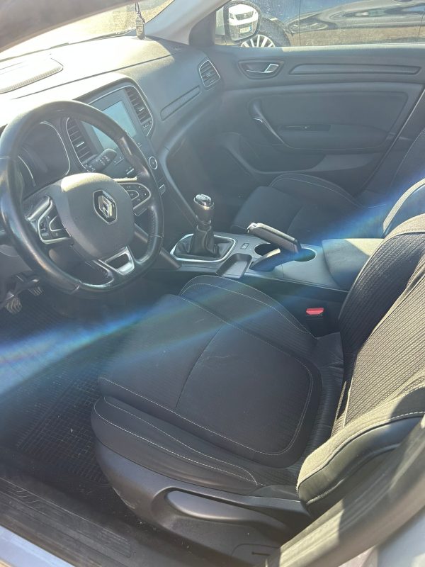 RENAULT MEGAN - Imagen 8