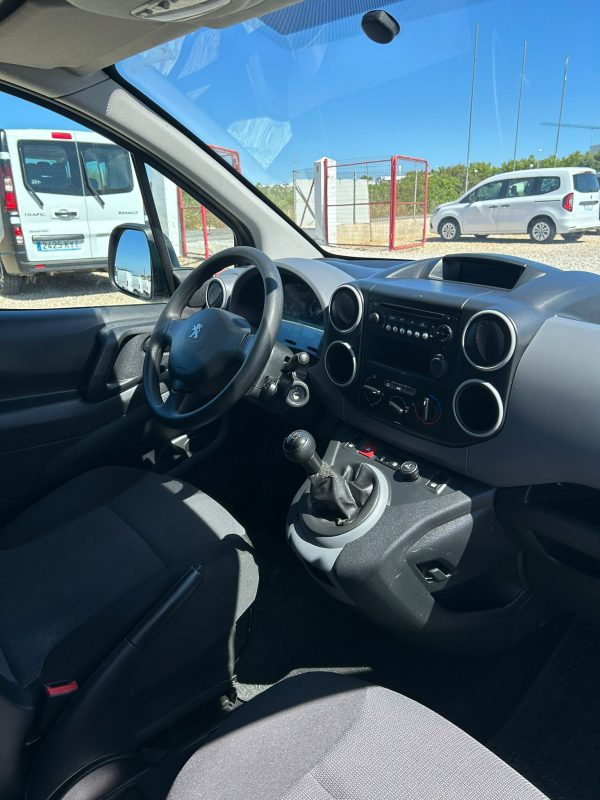 PEUGEOT PARTNER - Imagen 8