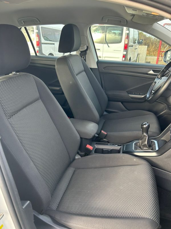 VOLKSWAGEN T-ROC - Imagen 9