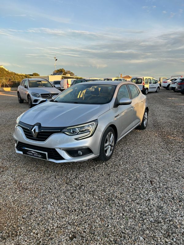 RENAULT MEGAN - Imagen 3