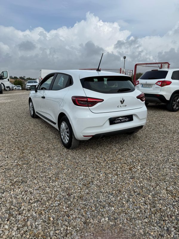 RENAULT CLIO - Imagen 4