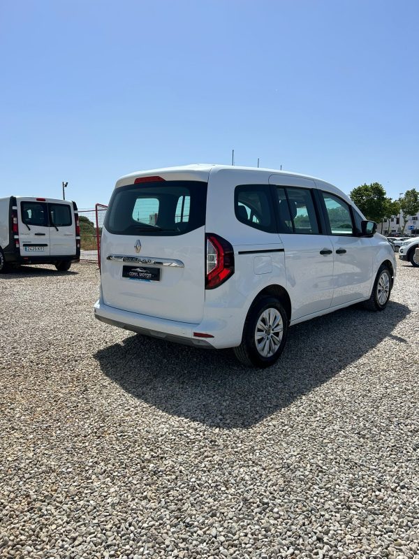 RENAULT KANGOO - Imagen 5