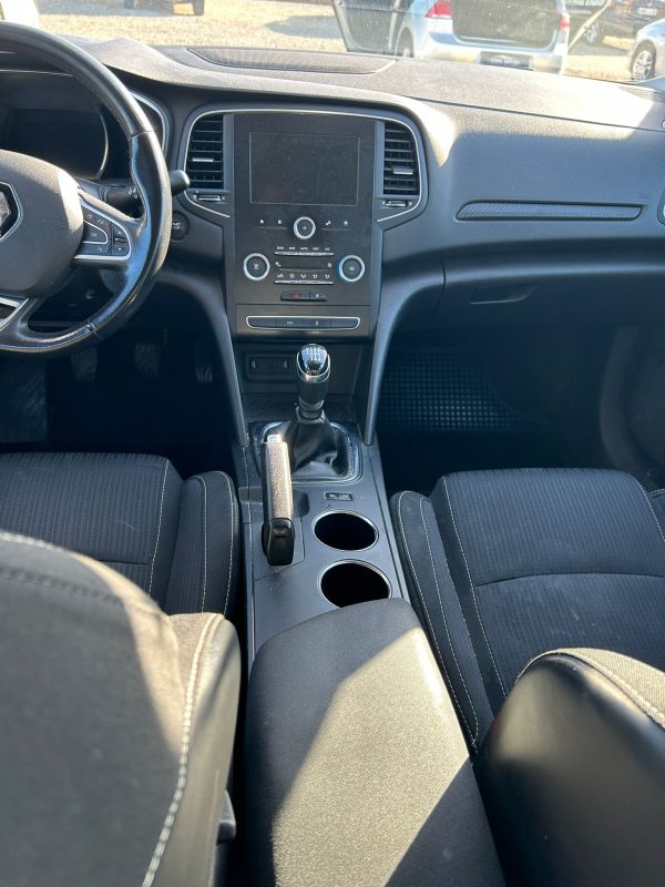 RENAULT MEGAN - Imagen 7