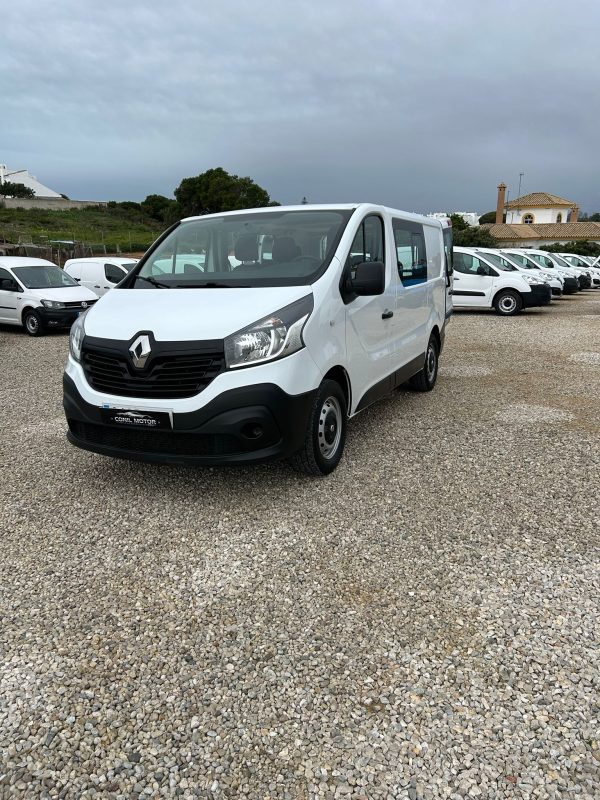 RENAULT TRAFIC - Imagen 3