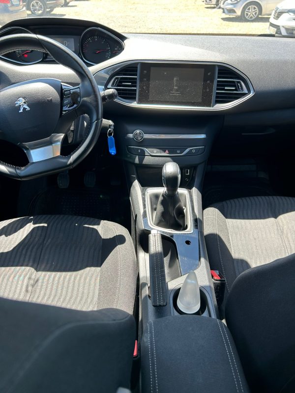 PEUGEOT 308 - Imagen 7