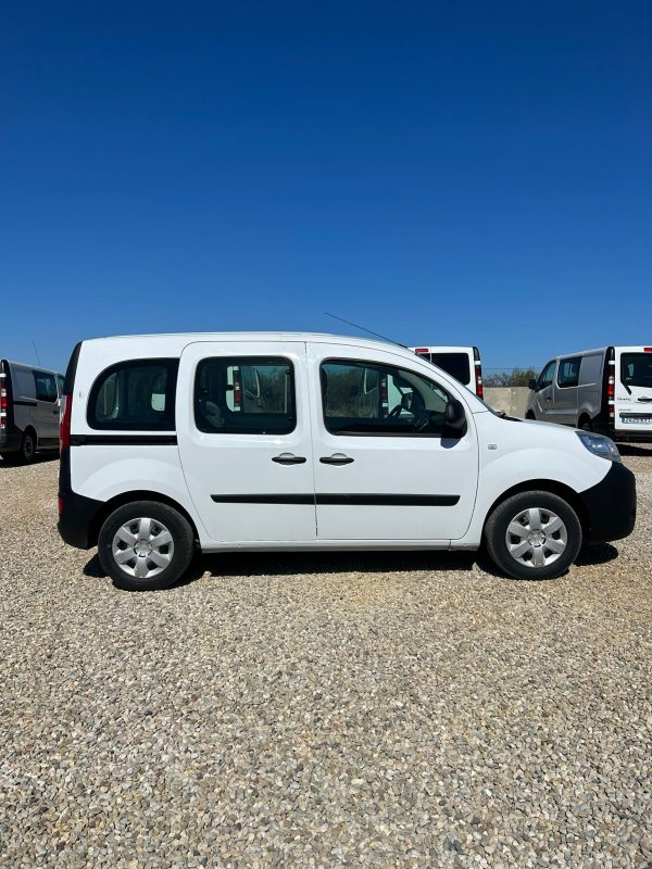 RENAULT KANGOO - Imagen 5