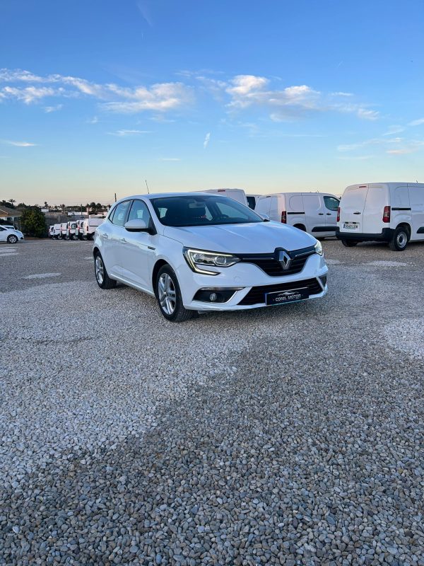 RENAULT MEGAN - Imagen 2