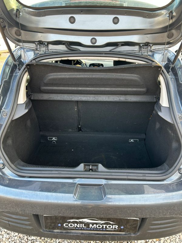 RENAULT CLIO - Imagen 8