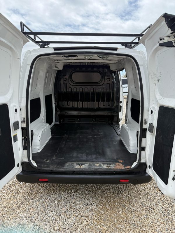 NISSAN NV 200 - Imagen 10