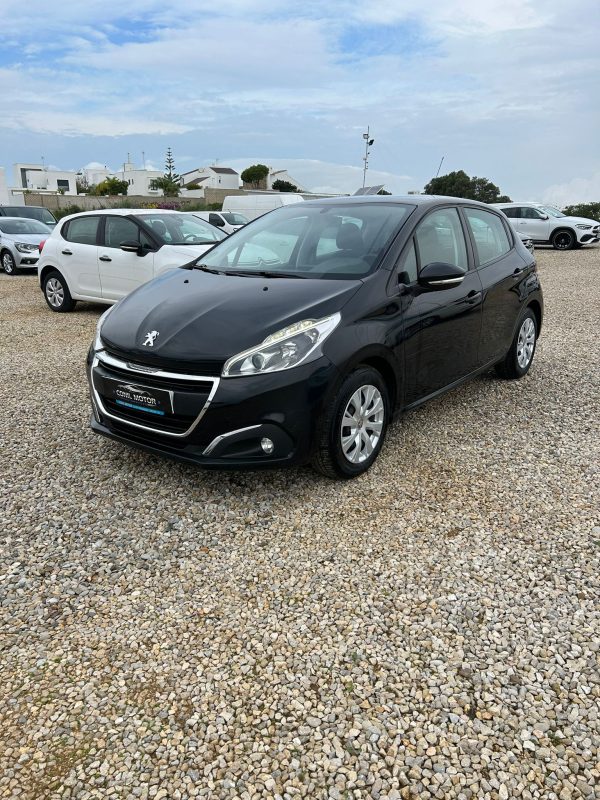 PEUGEOT 208 - Imagen 3