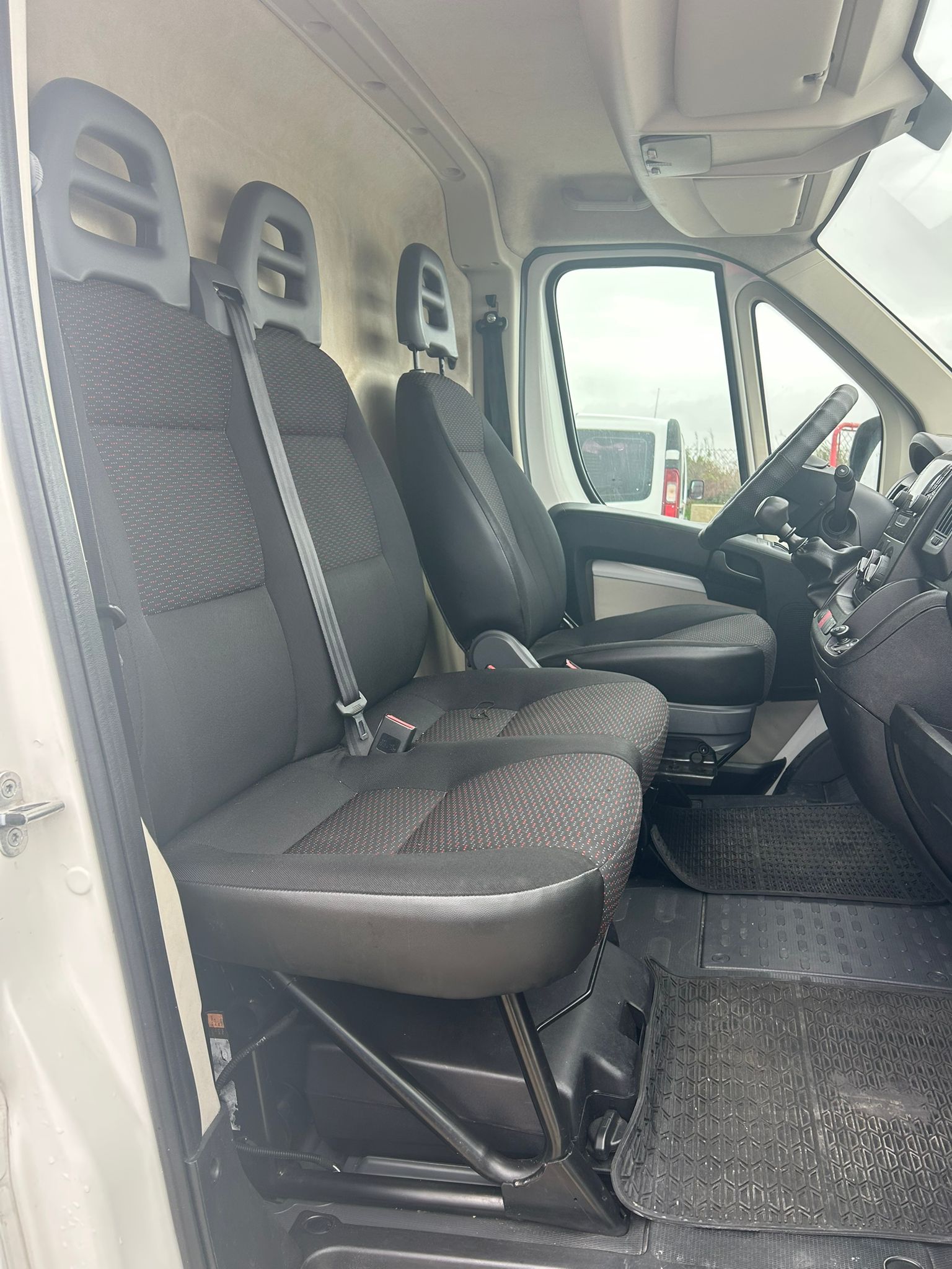 PEUGEOT BOXER - Imagen 9