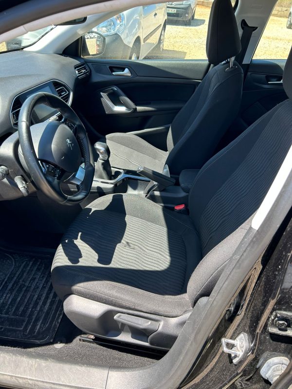 PEUGEOT 308 - Imagen 8