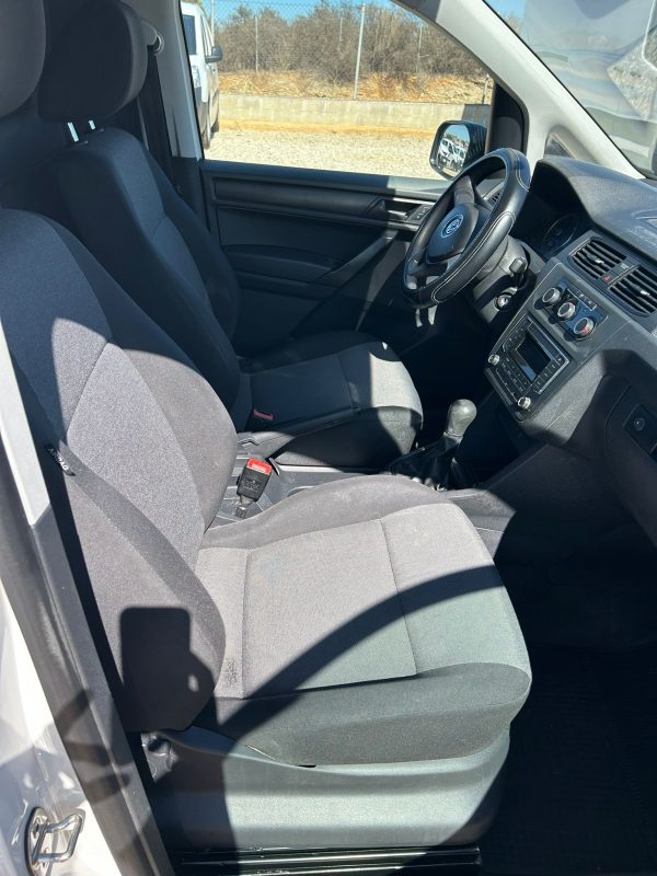 VOLKSWAGEN CADDY - Imagen 8