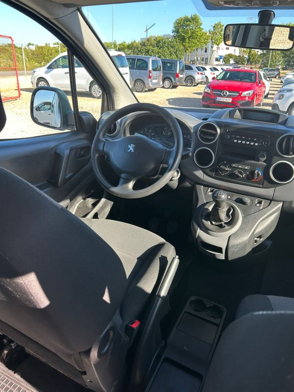 PEUGEOT PARTNER - Imagen 8