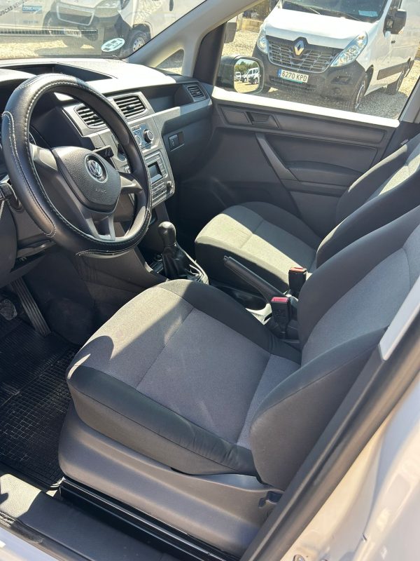 VOLKSWAGEN CADDY - Imagen 7