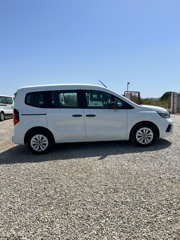 RENAULT KANGOO - Imagen 6