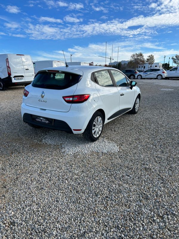 RENAULT CLIO - Imagen 5