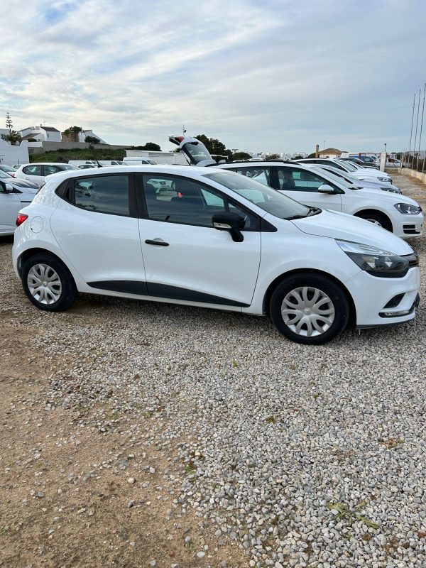 RENAULT CLIO - Imagen 6