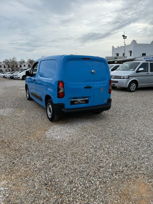 PEUGEOT PARTNER - Imagen 4