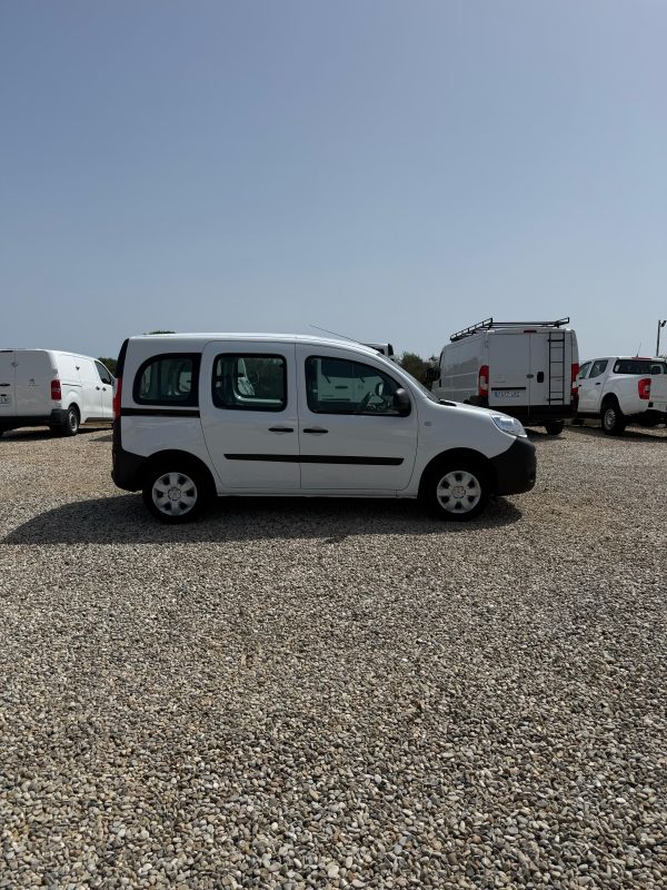 RENAULT KANGOO - Imagen 6