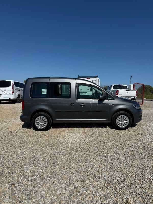VOLKSWAGEN CADDY - Imagen 6