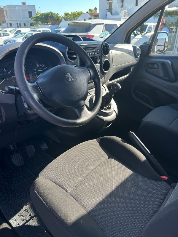 PEUGEOT PARTNER - Imagen 7
