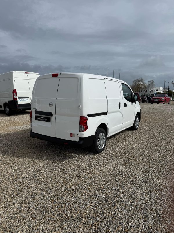 NISSAN NV 200 - Imagen 5