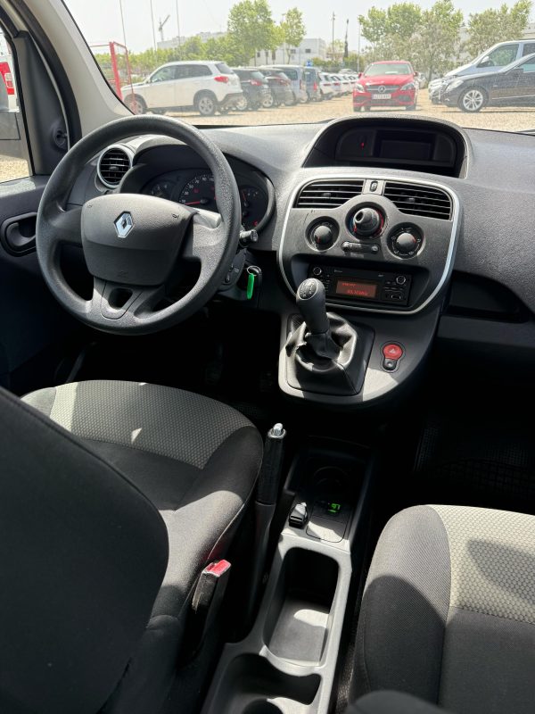 RENAULT KANGOO - Imagen 8