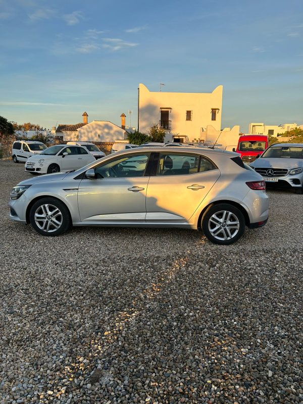 RENAULT MEGAN - Imagen 6