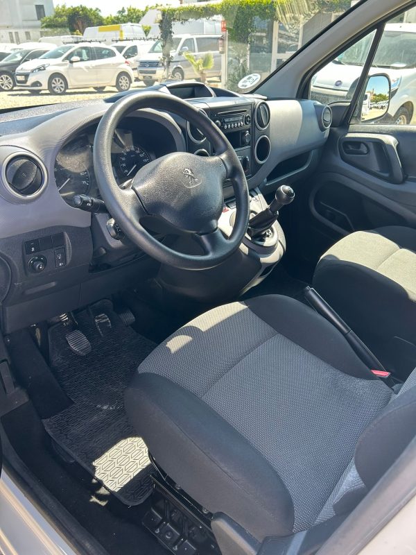 PEUGEOT PARTNER - Imagen 7