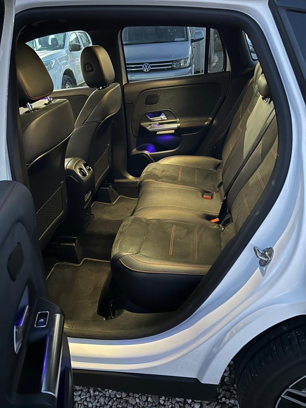 MERCEDES GLA AMG - Imagen 10