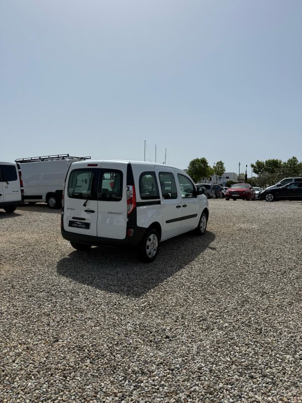 RENAULT KANGOO - Imagen 5