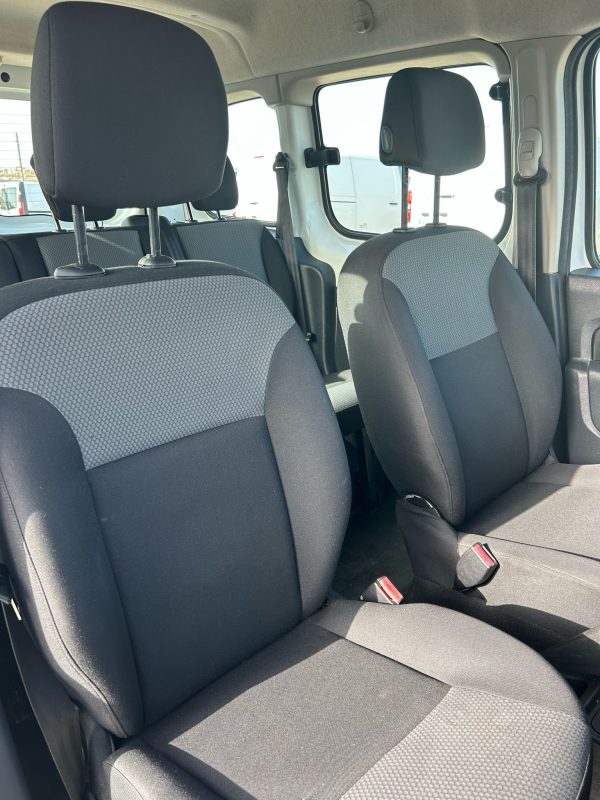 RENAULT KANGOO - Imagen 8