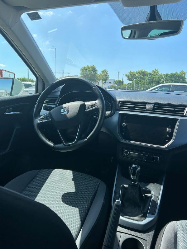 SEAT ARONA - Imagen 7