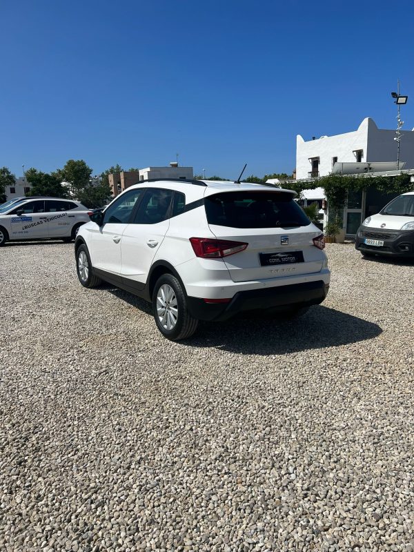 SEAT ARONA - Imagen 4