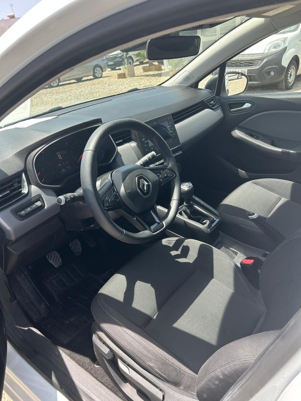 RENAULT CLIO - Imagen 7