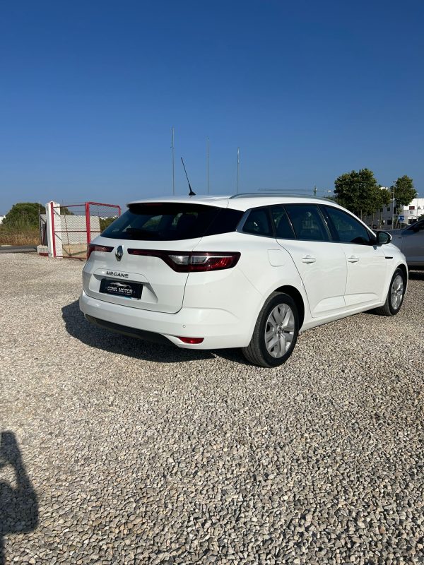 RENAULT MEGANE - Imagen 6