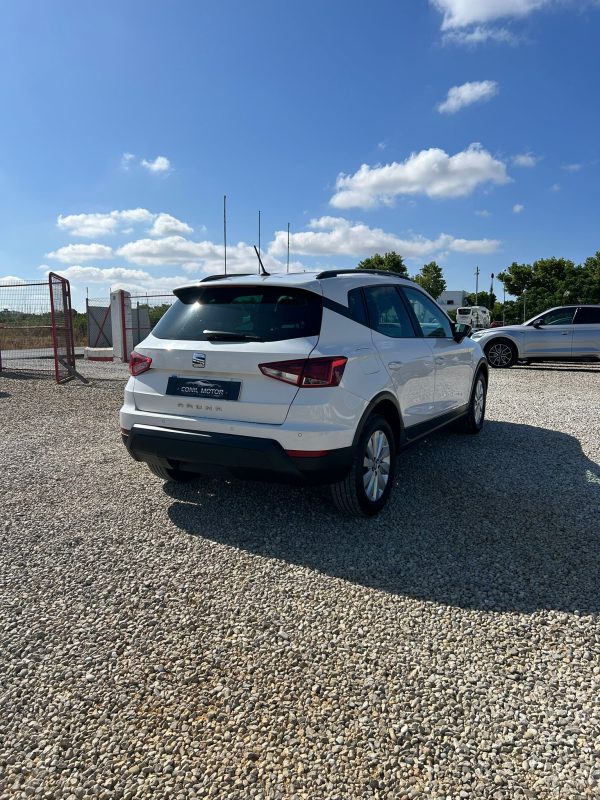 SEAT ARONA - Imagen 5