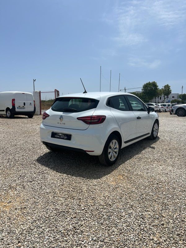 RENAULT CLIO - Imagen 5